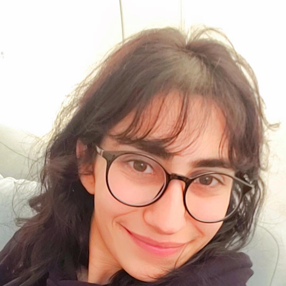 Ş.