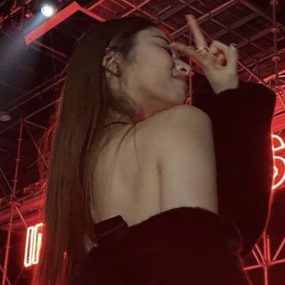 Yunjin İldeniz