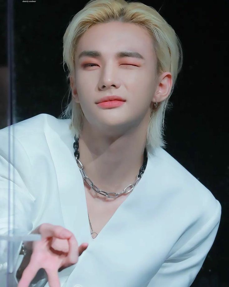 Hwang Hyunjin