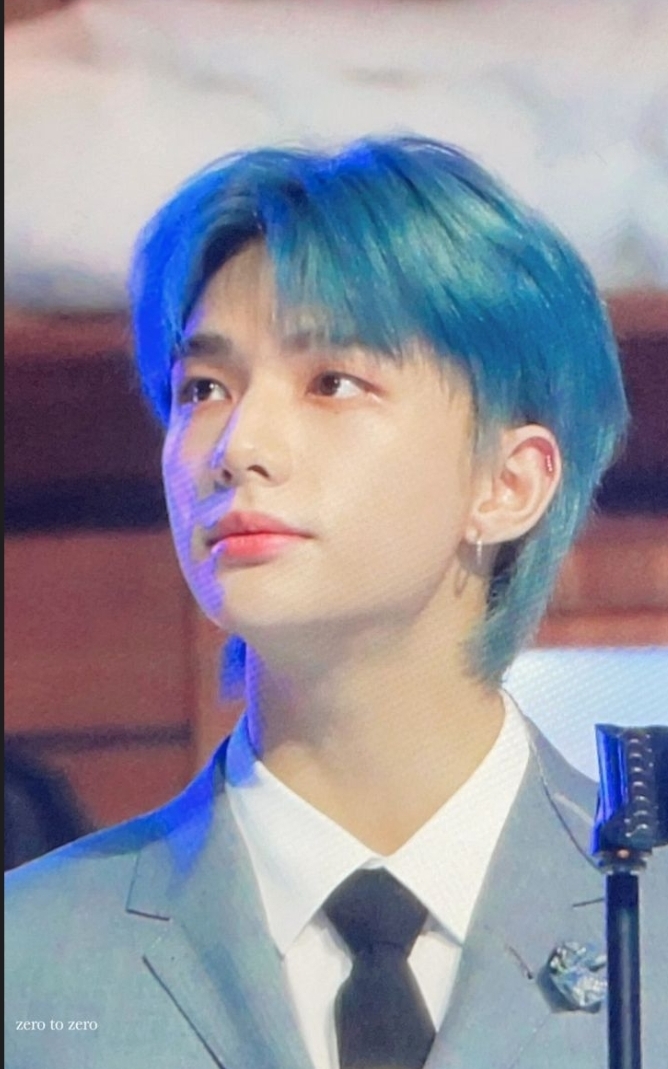 Hwang Hyunjin