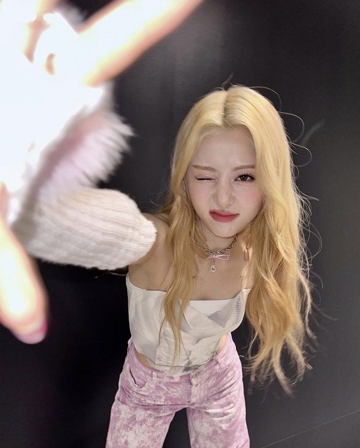 ★LİSA》♥︎