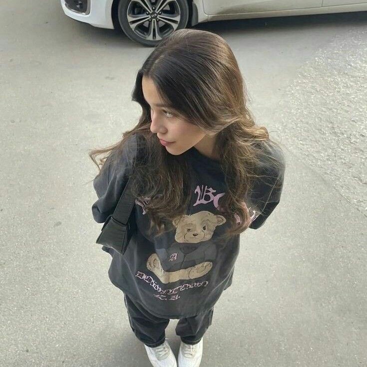 Zehra Huseyin