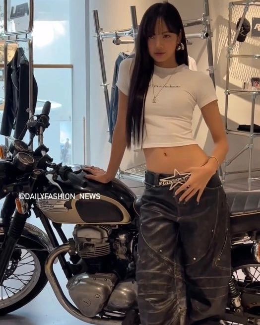 Allean Tara Roya Baver