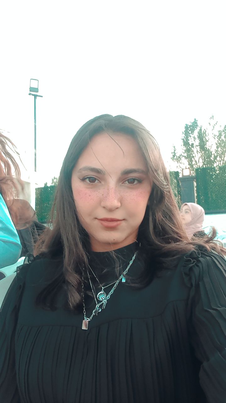 Nefise Akbaş