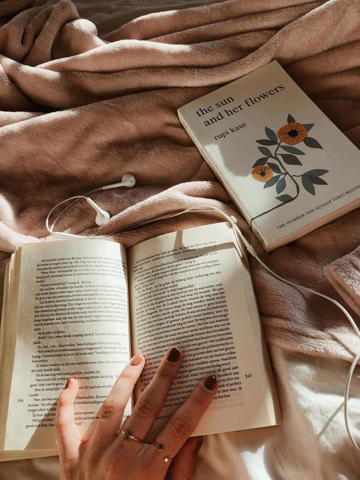 Okuyan Kız