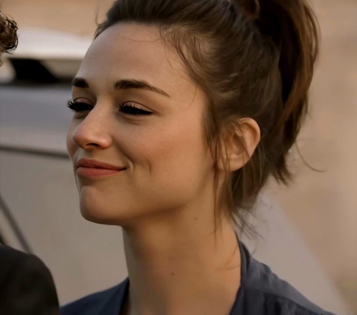 Nazlı Islak