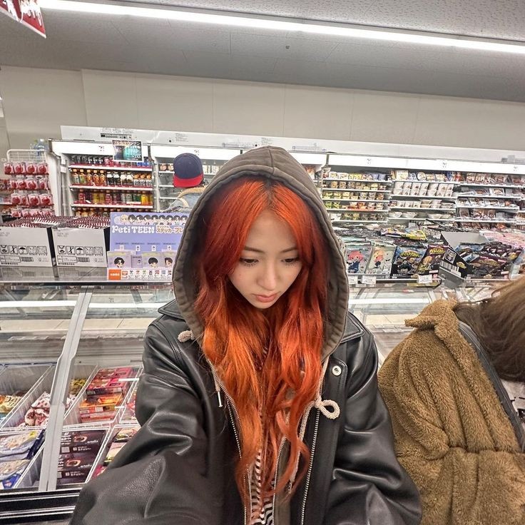 Huh Yunjin