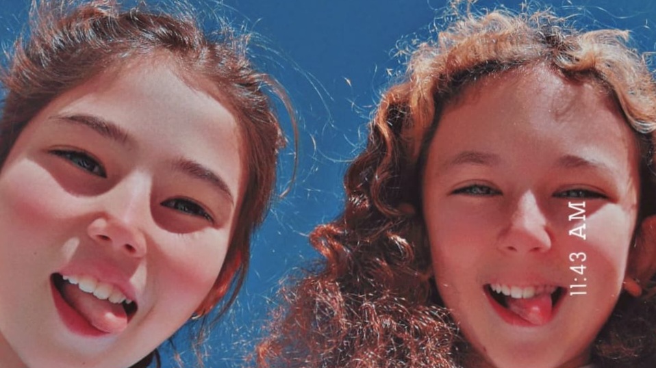 Nisa Altın and Zeynep Cengiz
