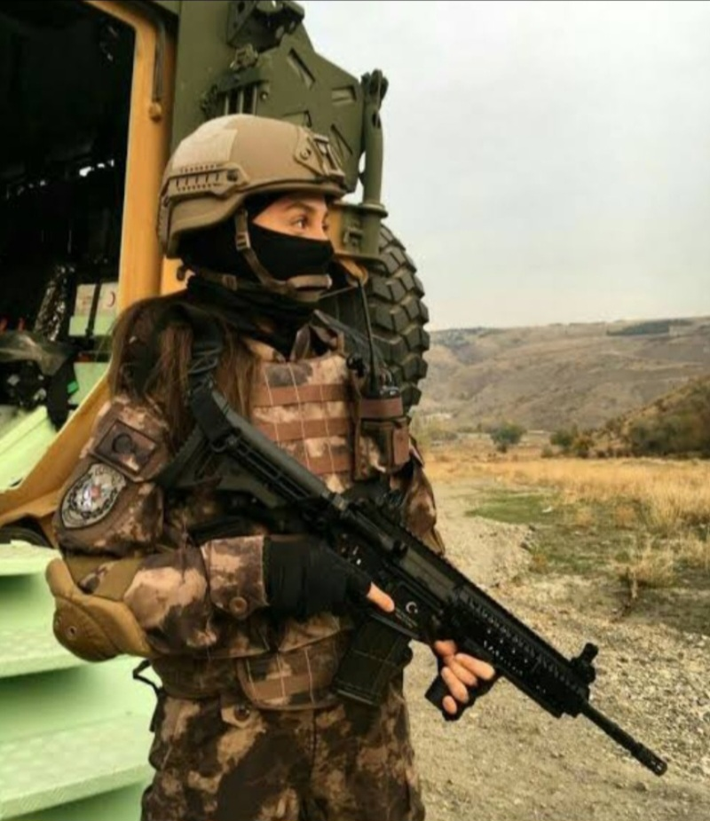 ASENA BÖRÜ TÖNGE