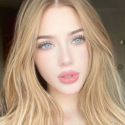 Natasha Akdoğan