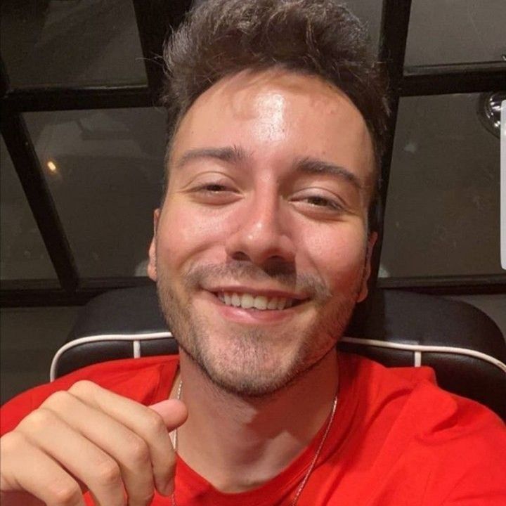Cute Enes baturr_uwu