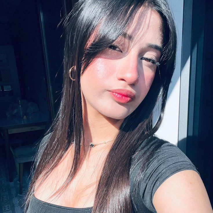 Zehra Zambak