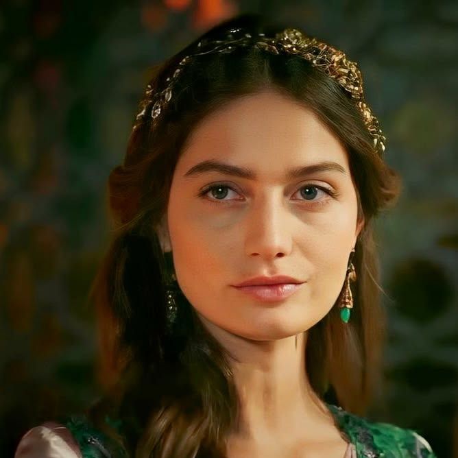 Natasha hatun